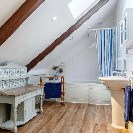 3 Bed In Newquay 82369 Holiday home Mitchell